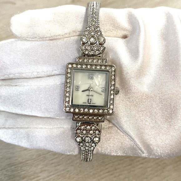 Diamonique Accessories - Diamonique Diamond Crystals Silver Watch Pearl Face Glamour New In Box Vintage